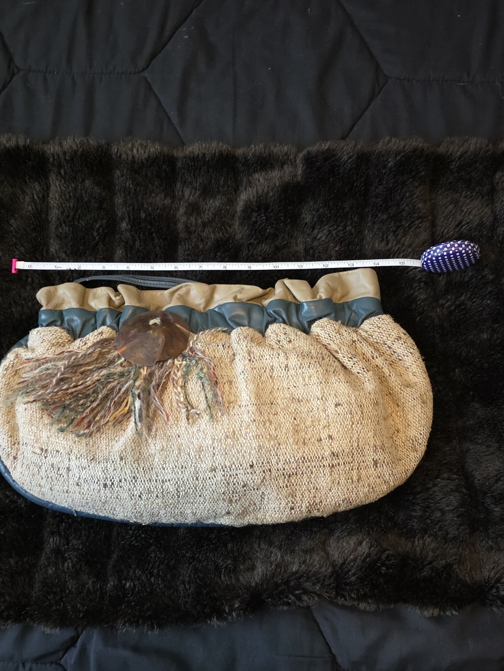Vintage Woven Beige-Tan Fringe Women's Shoulder Bag